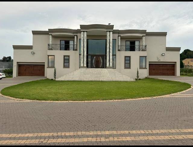 FARM FOR SALE IN GOLF VIEW